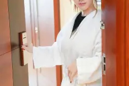 宁静回应牵手风波刚10个月汪峰被曝大瓜森林北一举动火上浇油 宁静回应牵手风波刚10个月汪峰被曝大瓜森林北一举动火上浇油