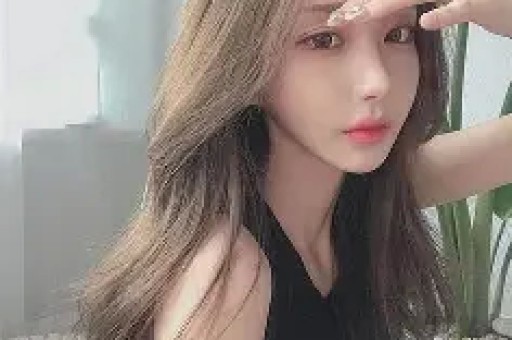 承诺满足网友任意要求 女网红恐翻车：被要顶配电脑