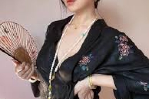 陈飞宇“塌房”？9个代言只有它一家删博…陈凯歌夫妇商业版图被挖